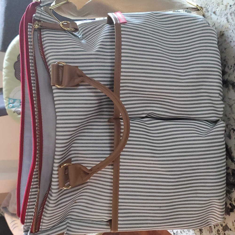 Skip hop diaper bag